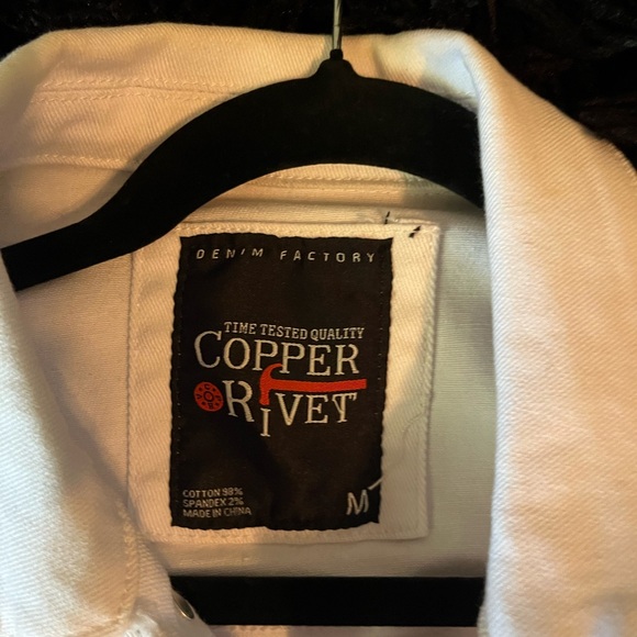 White jacket - Picture 2 of 3